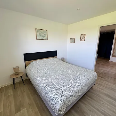 Le Bleuet 아파트 Tressin